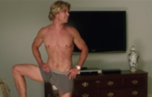 'Thor: Ragnarok' Star Chris Hemsworth's 'Vacation' Bulge Explained By Ed Helms ... - Yibada (English Edition)